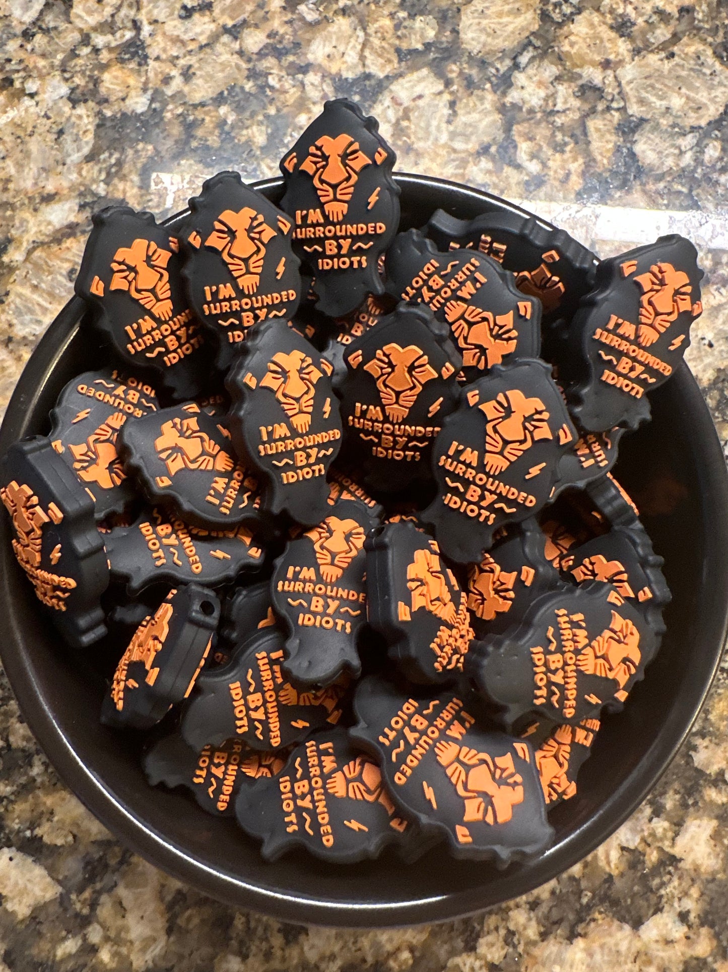 EXCLUSIVE I’m Surrounded By Idiots Silicone Focal (BROWN)