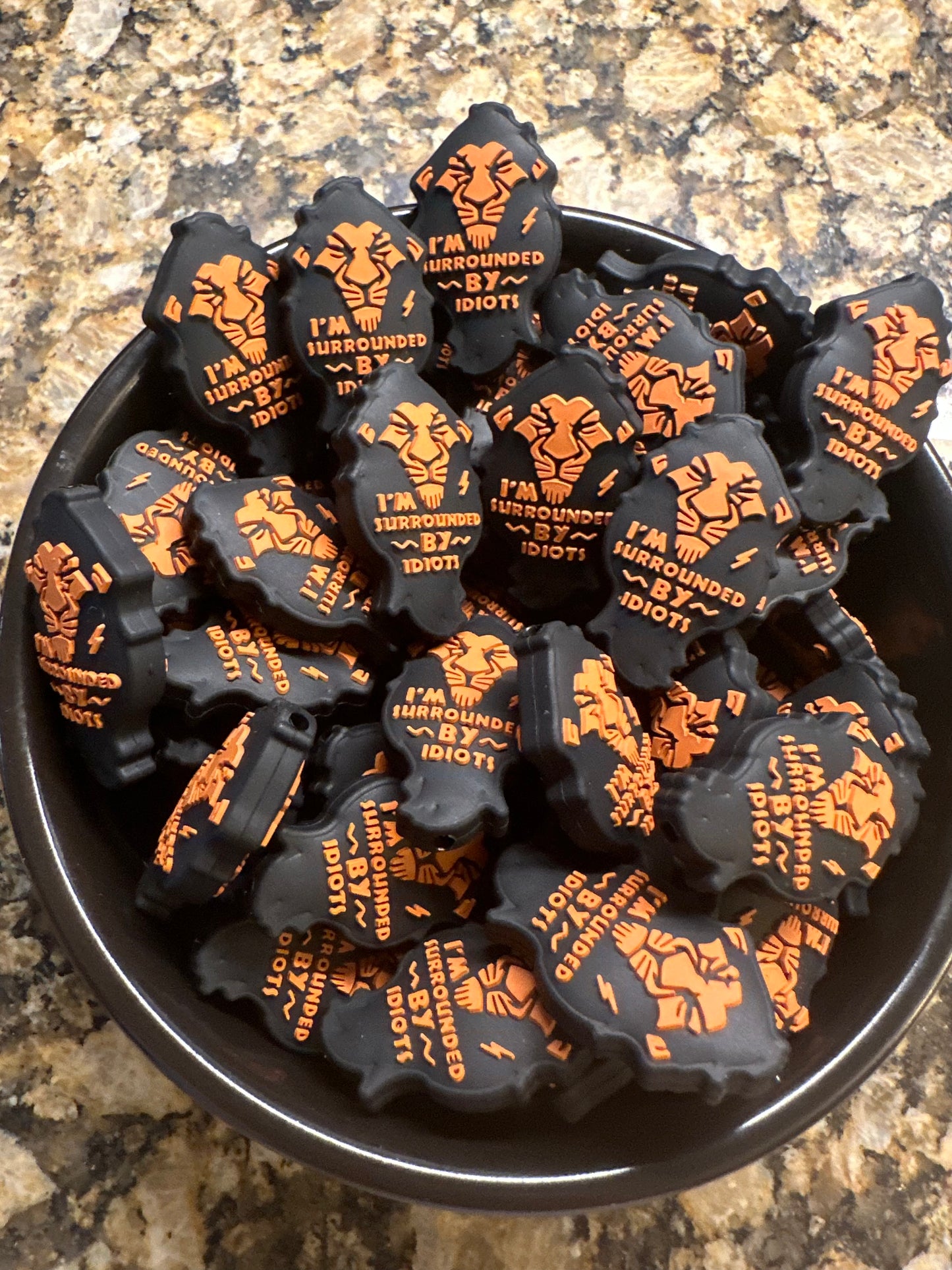 EXCLUSIVE I’m Surrounded By Idiots Silicone Focal (BROWN)