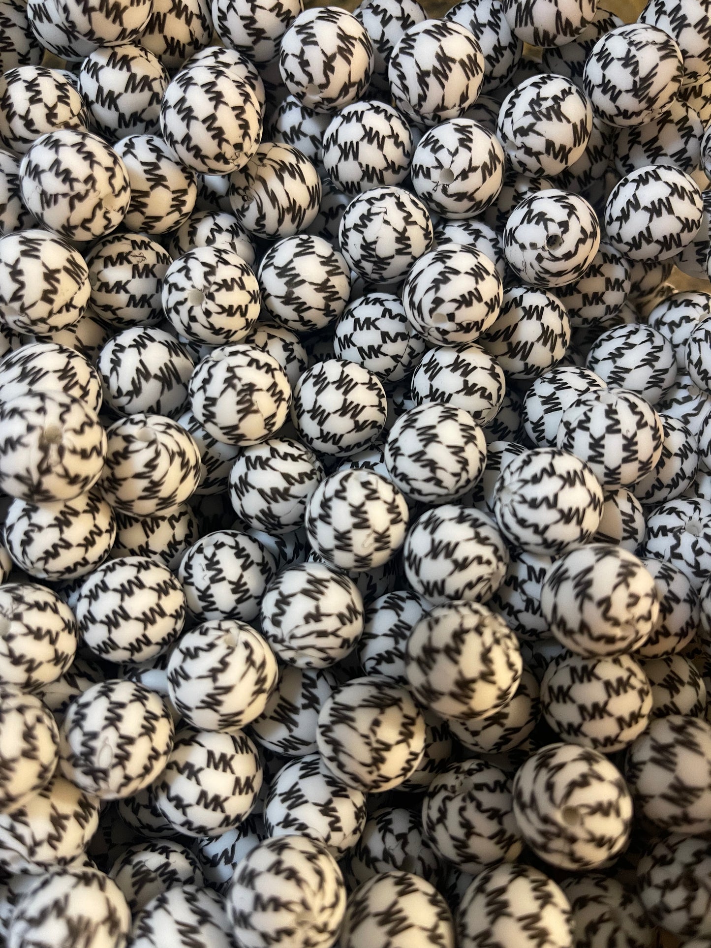 WHITE MmmKay Print Silicone (15mm)