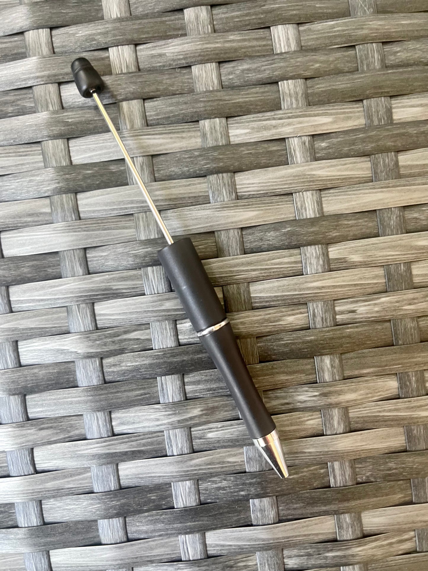 Black Beadable Pen