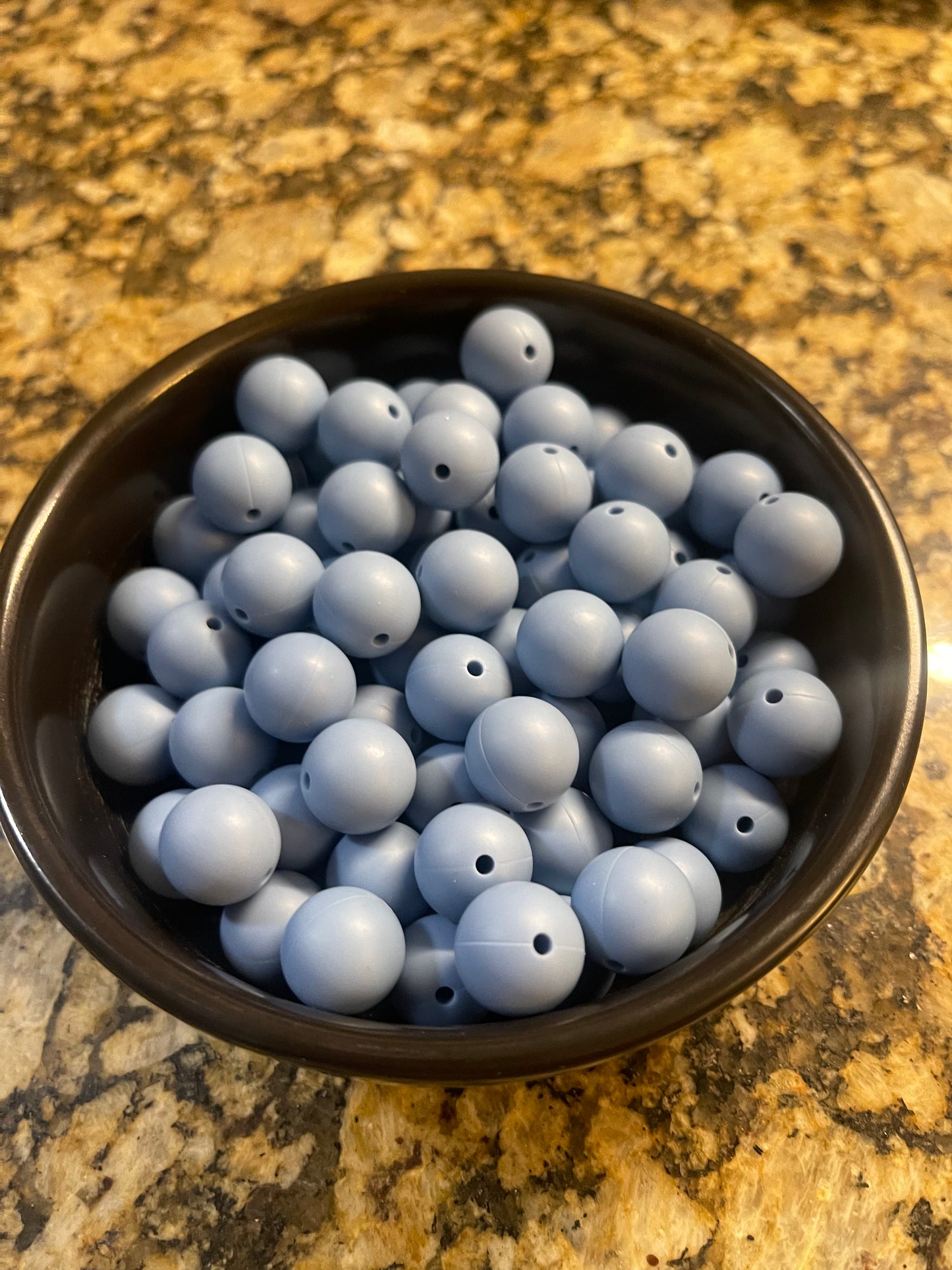 Wedgewood Blue Silicone Round (15mm)