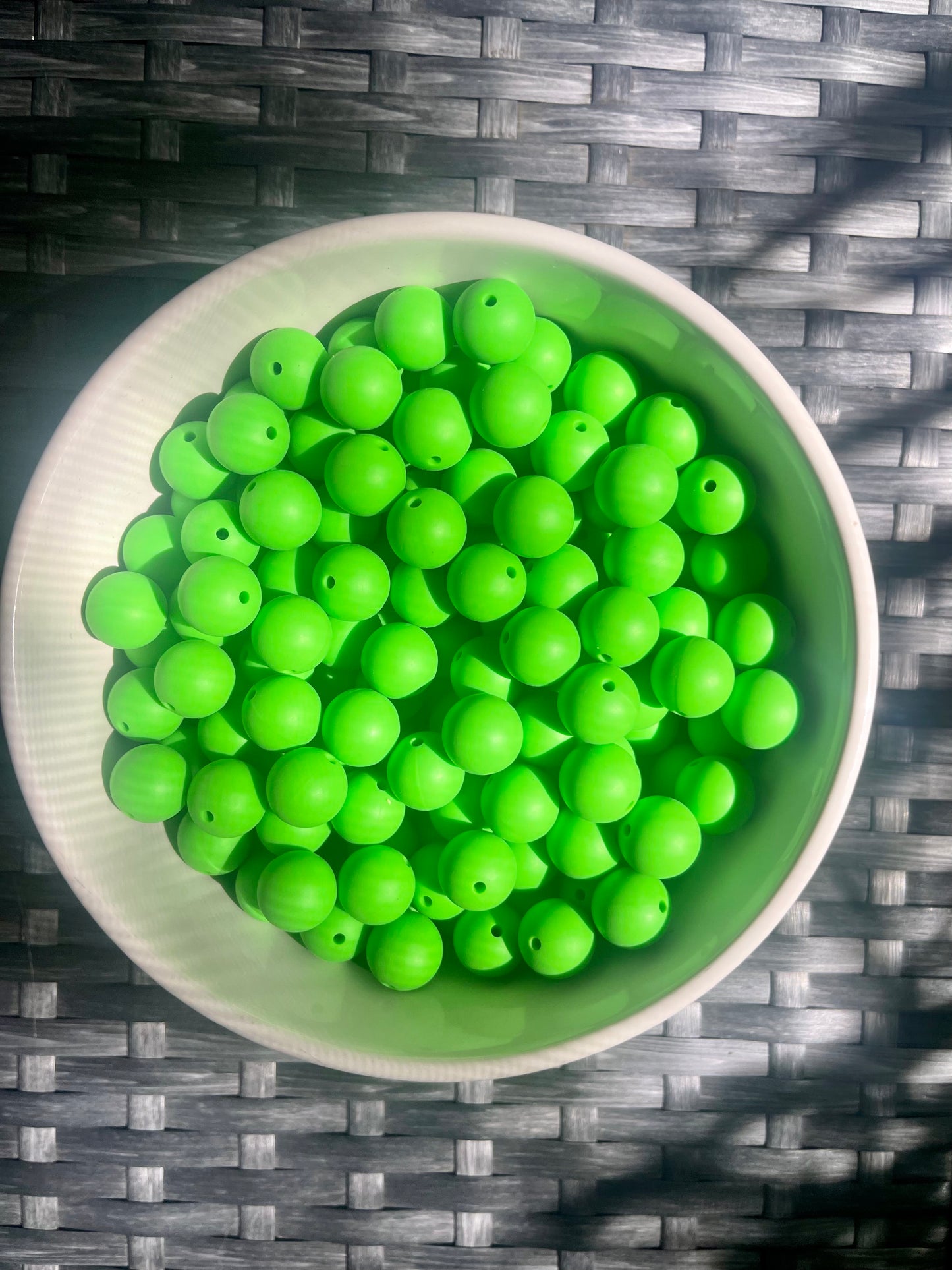 Summer Green Silicone Round (15mm)