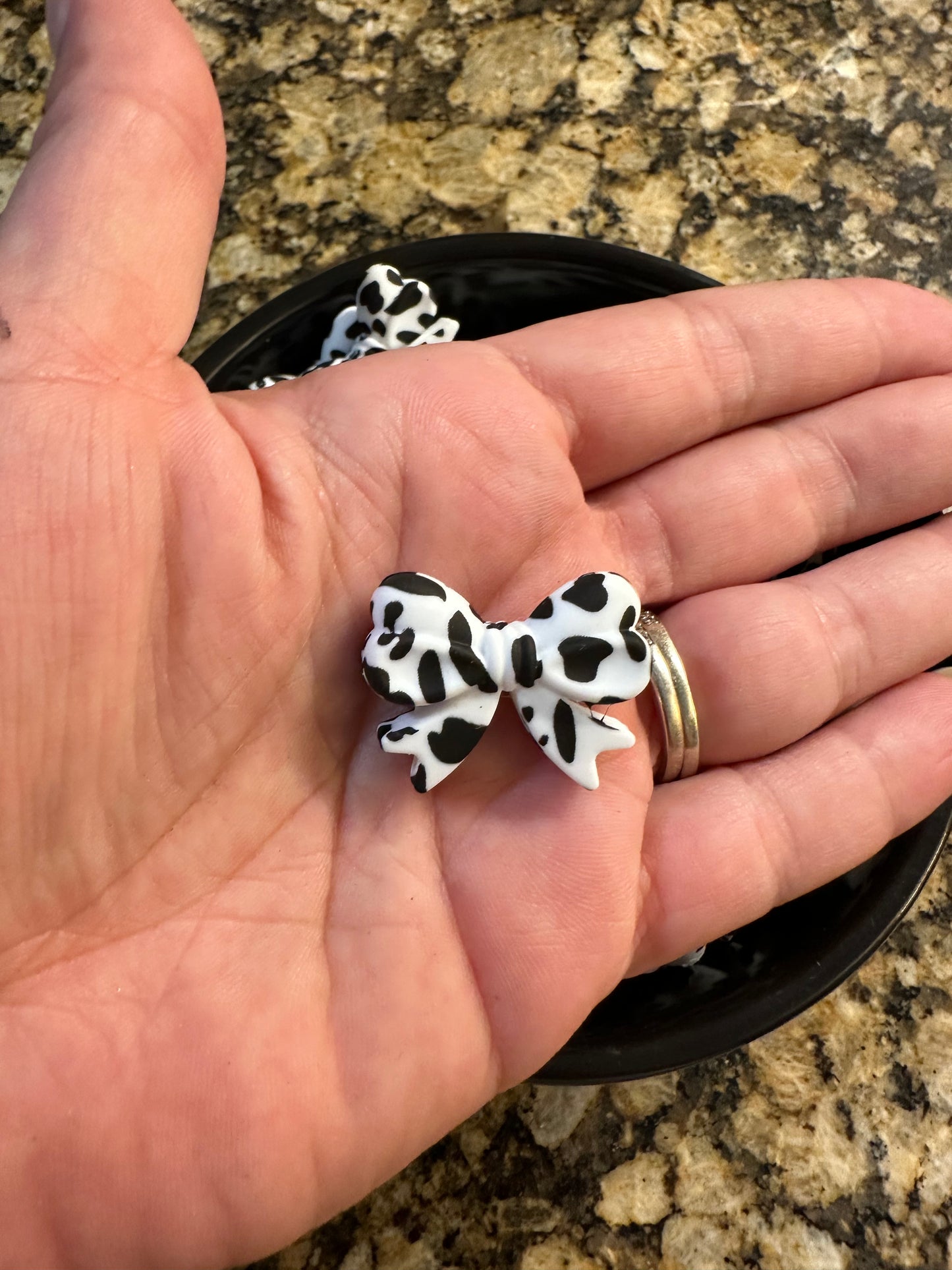 Cow Bow Silicone Focal