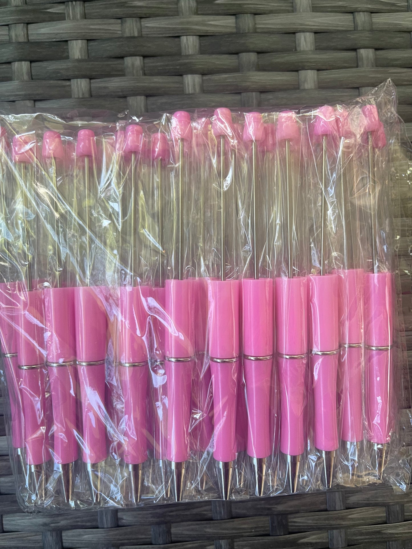 Pink Beadable Pen (plastic)